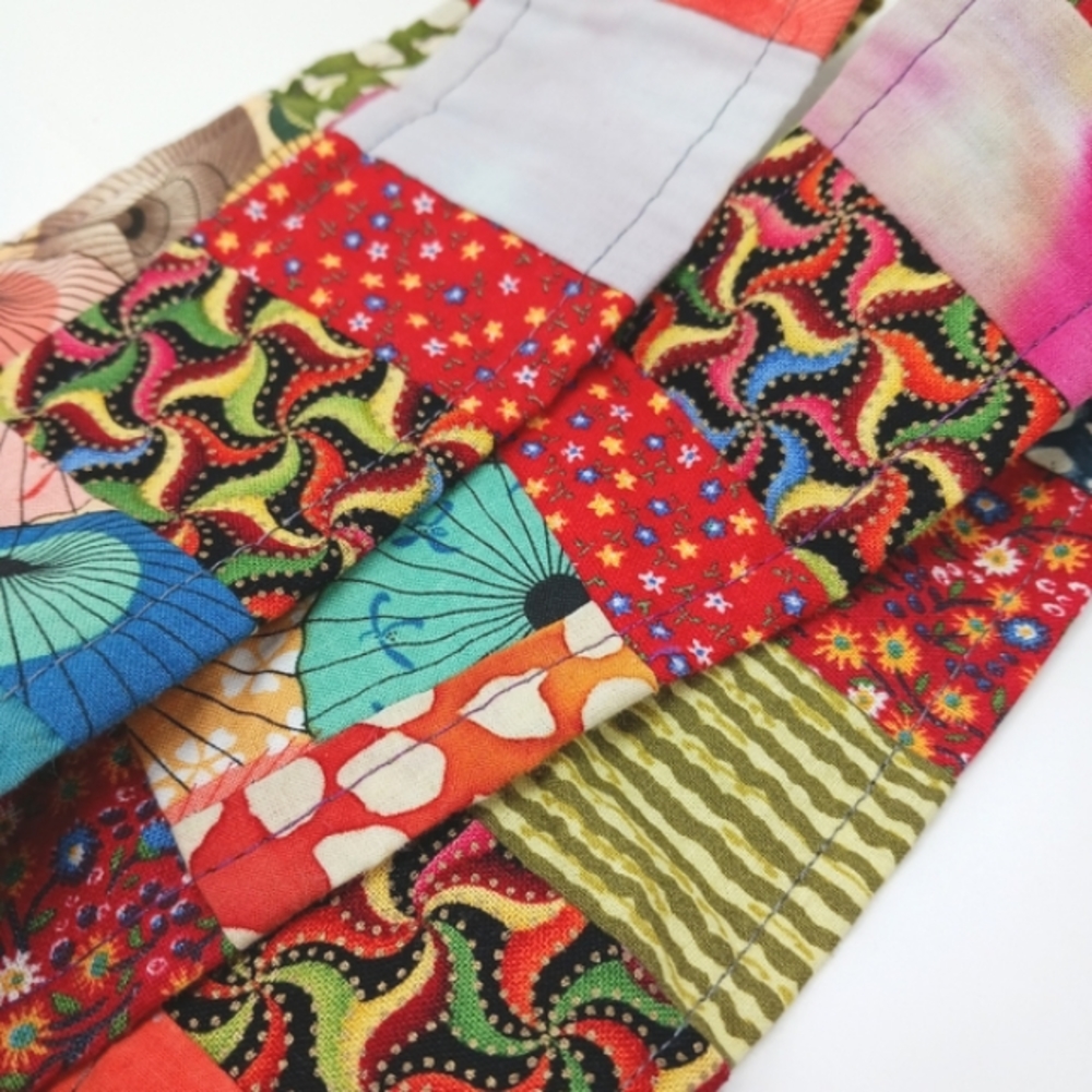 QUILTS BY MARA Cotton Patchwork Belt Calico & Asian Parasols Handmade NW… - Picture 6 of 8